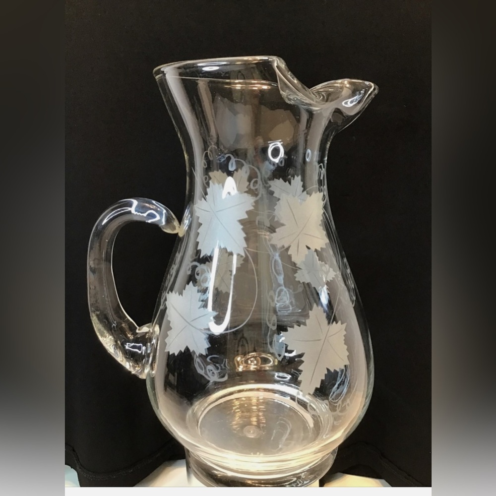 Elegant Clear Glass Pitcher with Leaf Design